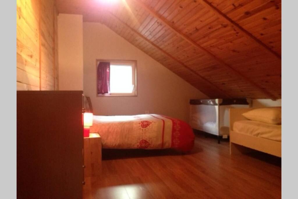 Chalet En Pleine Nature Pour 12 Personnes ベス・エ・サンタナステーズ エクステリア 写真